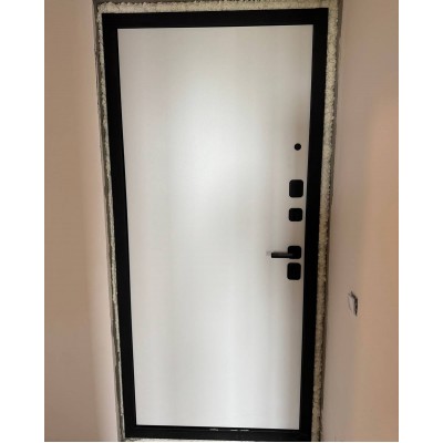 Входная дверь ГРАНИТ Шторм-3 Входная дверь ГРАНИТ Шторм-3